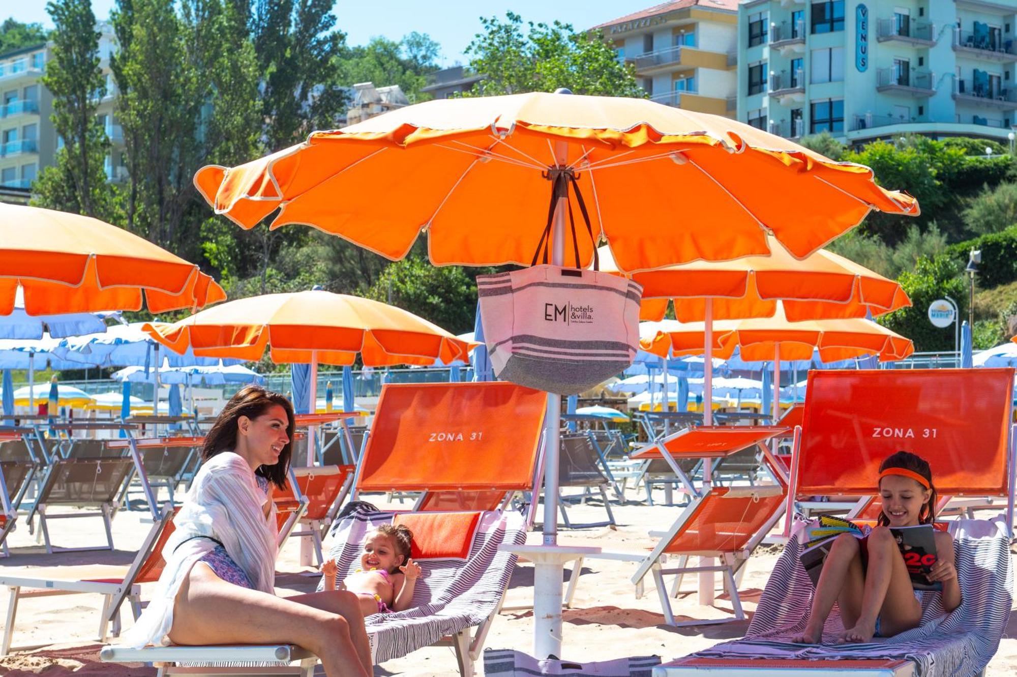 גביצ'ה מארה Hotel Venus מראה חיצוני תמונה