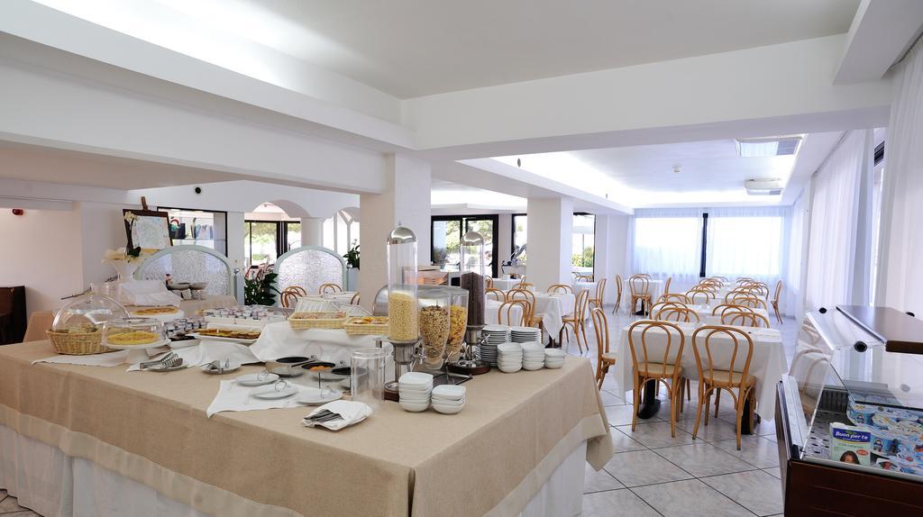 גביצ'ה מארה Hotel Venus מראה חיצוני תמונה