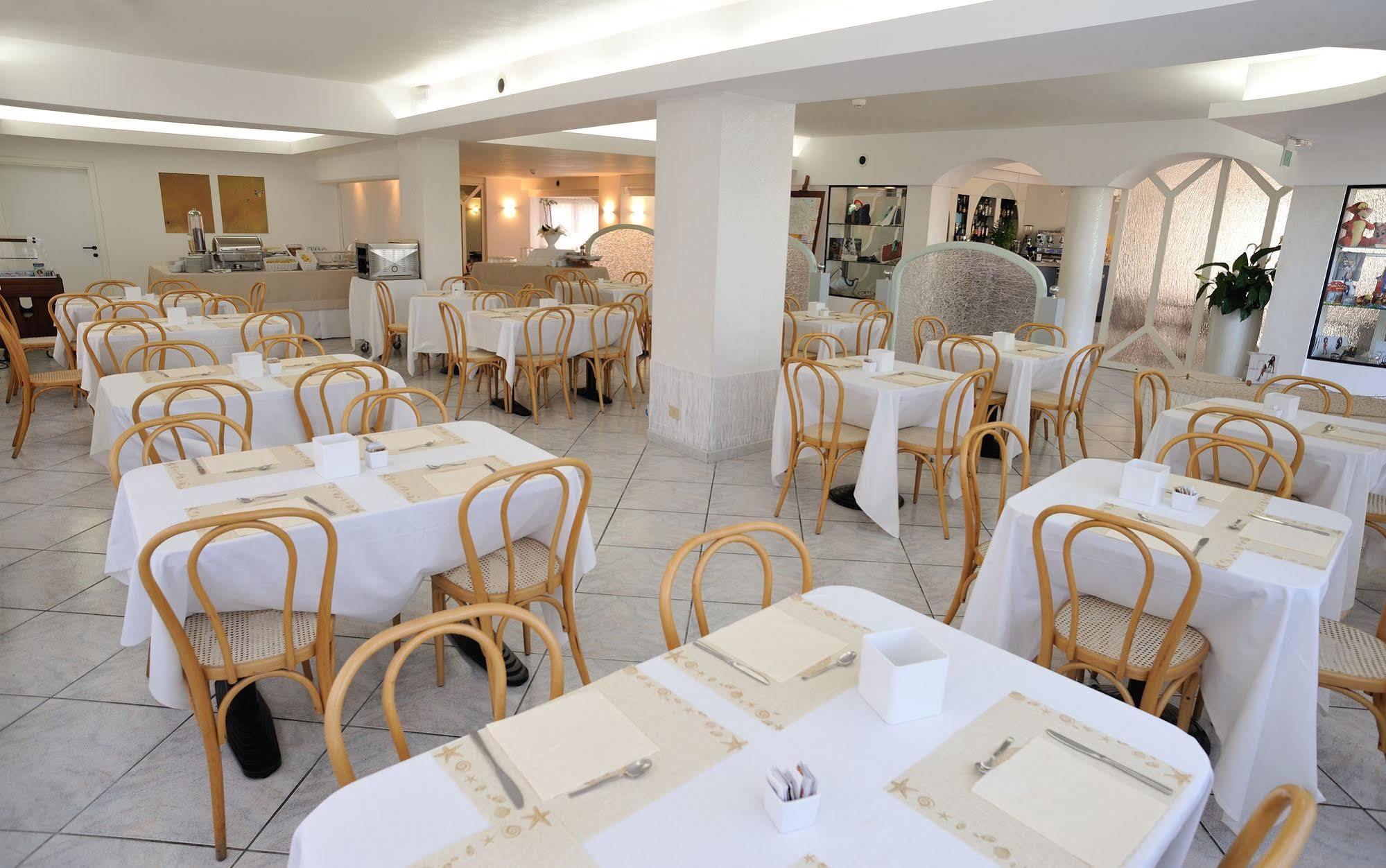 גביצ'ה מארה Hotel Venus מראה חיצוני תמונה