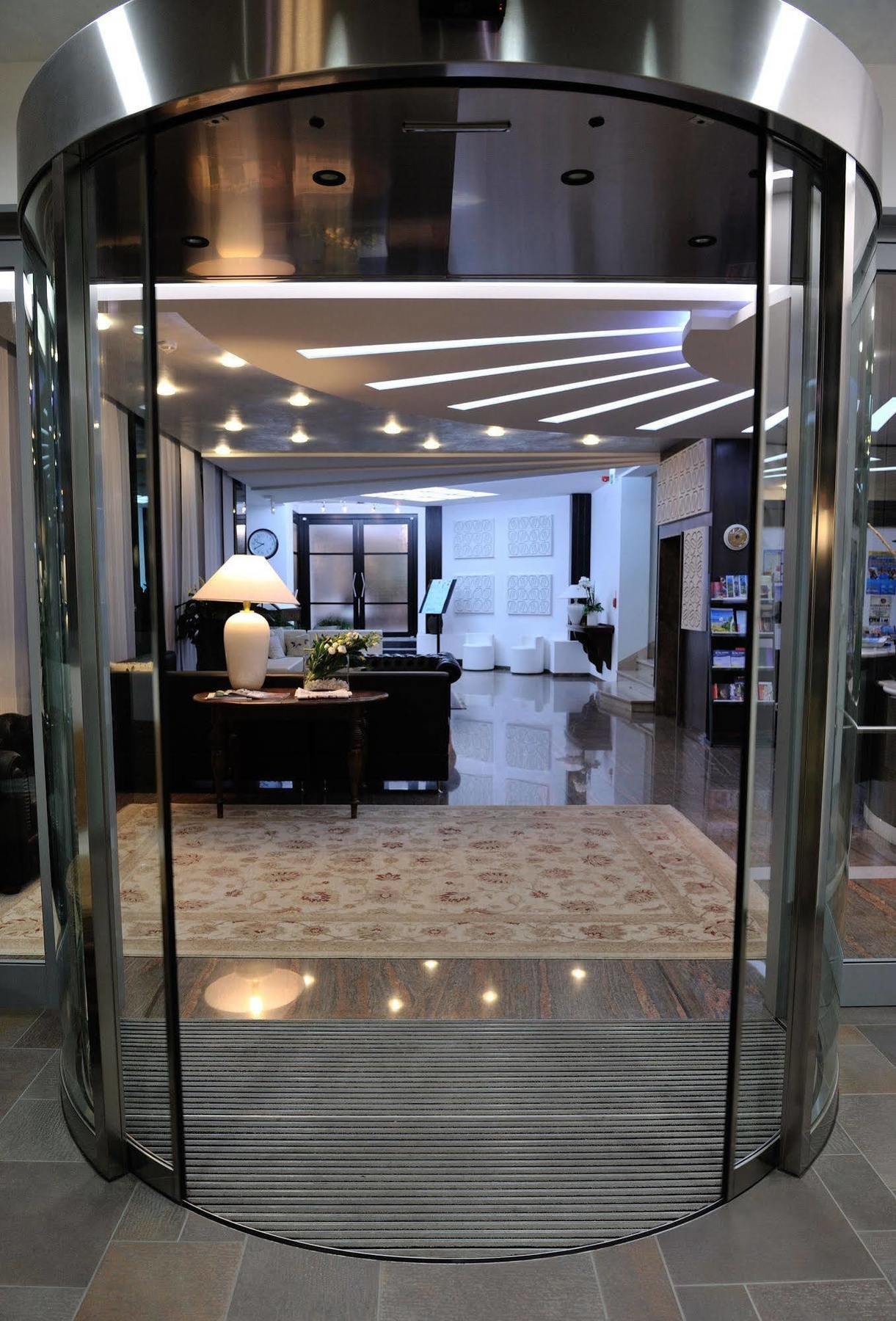 גביצ'ה מארה Hotel Venus מראה חיצוני תמונה
